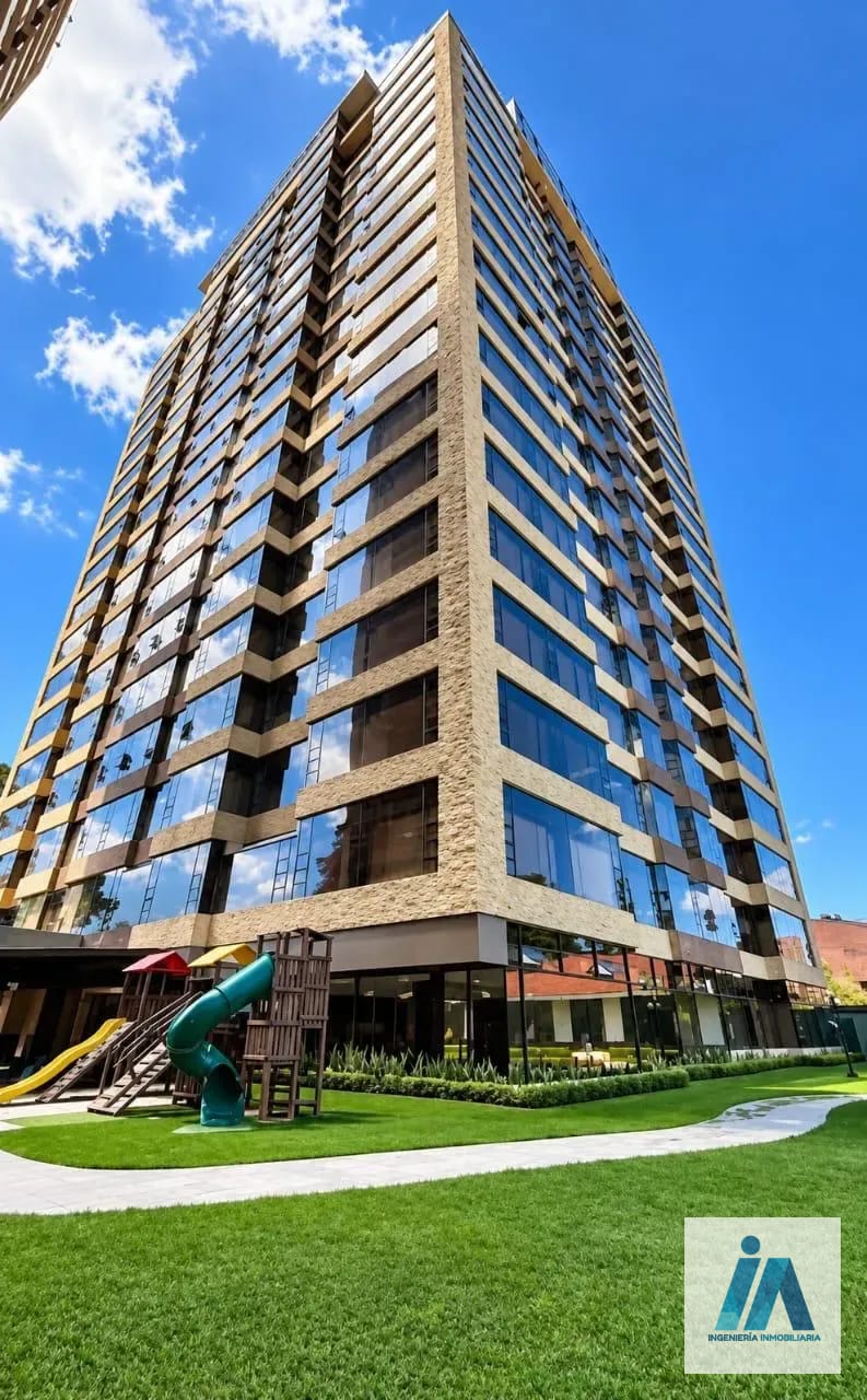 APARTAMENTO AMUEBLADO EN ALQUILER 📍 Edificio Milenia, zona 10 — Apartamento en Alquiler en Zona 10, Guatemala, Ciudad — foto 12 de 12