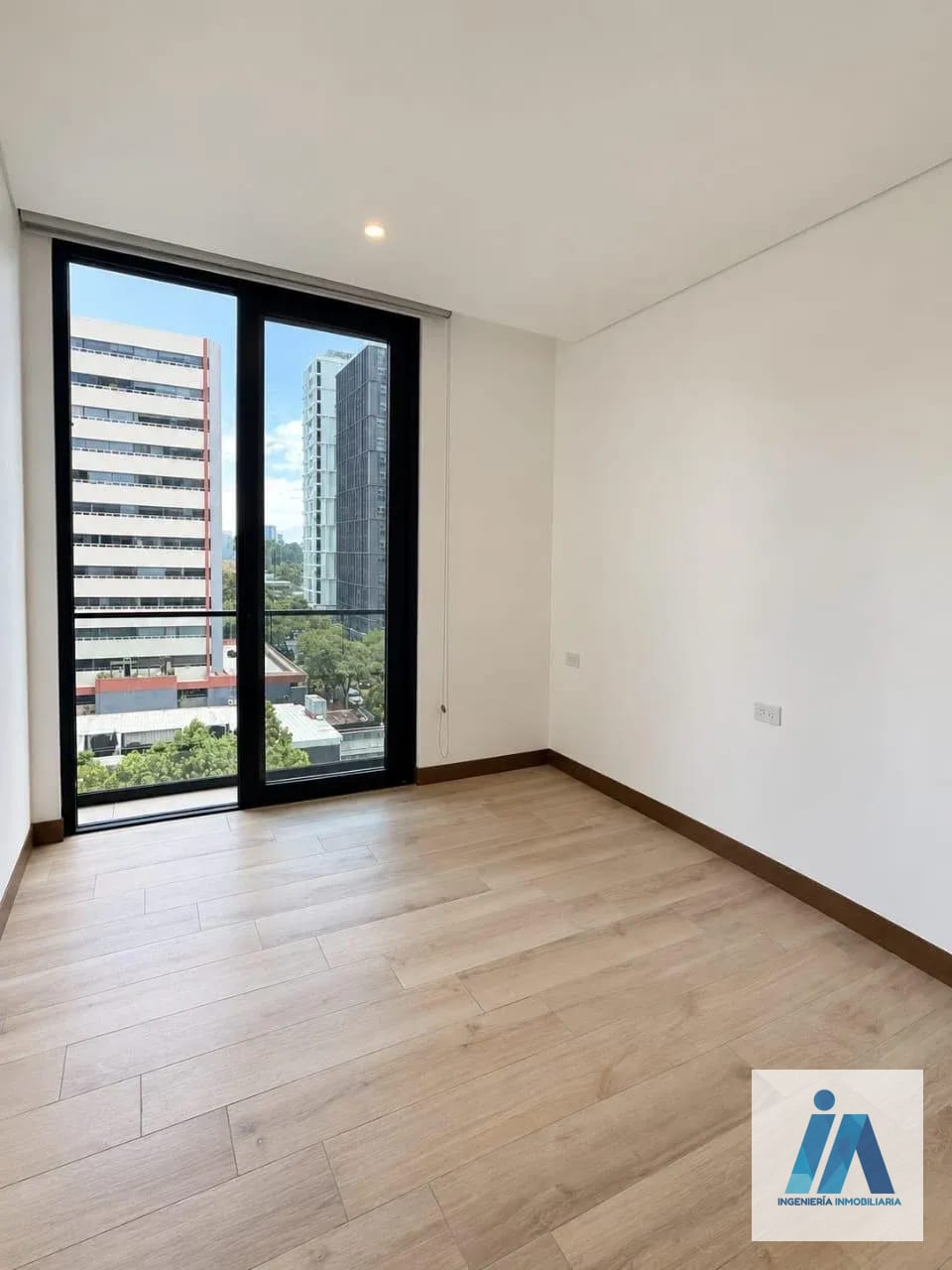 APARTAMENTO NUEVO EN ALQUILER 📍 Edificio Ferre Diez, Zona 10 — Apartamento en Alquiler en Ferré Diez, Zona 10, Guatemala, Ciudad — foto 6 de 12