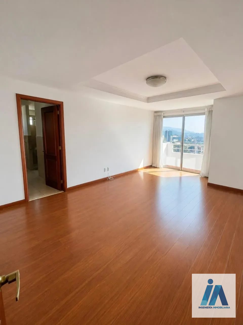 APARTAMENTO EN ALQUILER 📍 Edificio Botticelli, Zona 15 — Apartamento en Alquiler en Zona 15, Guatemala, Ciudad — foto 2 de 9