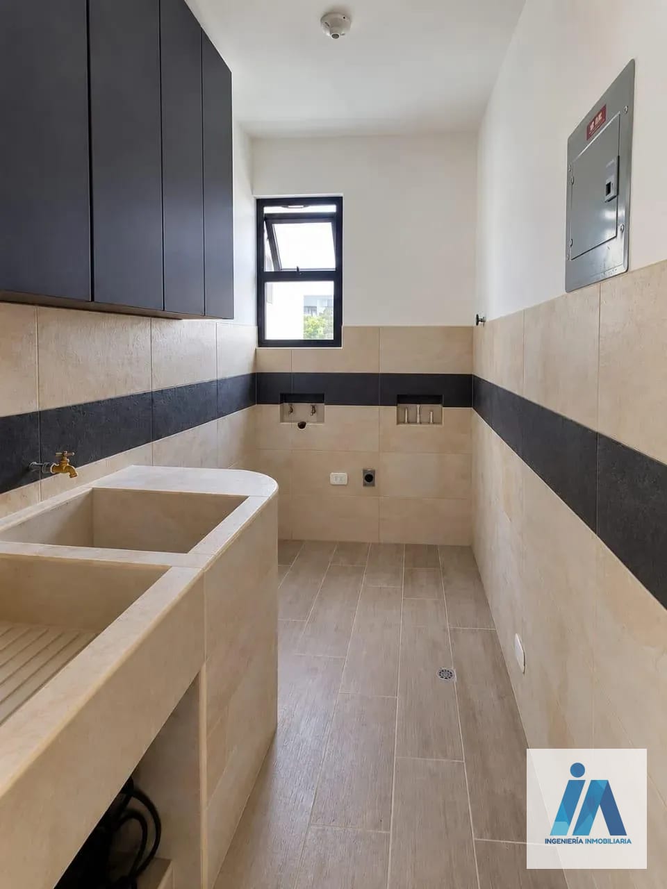 CASA TIPO TOWNHOUSE EN ALQUILER 📍 Hacienda Real, Zona 16 — Casa en Alquiler en Zona 16, Guatemala, Ciudad — foto 6 de 7