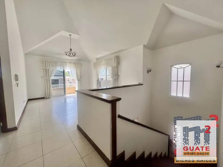 Casa tipo Townhouse en Renta, Zona 14 — Casa en Alquiler en Zona 14, Guatemala, Ciudad — foto 10 de 17