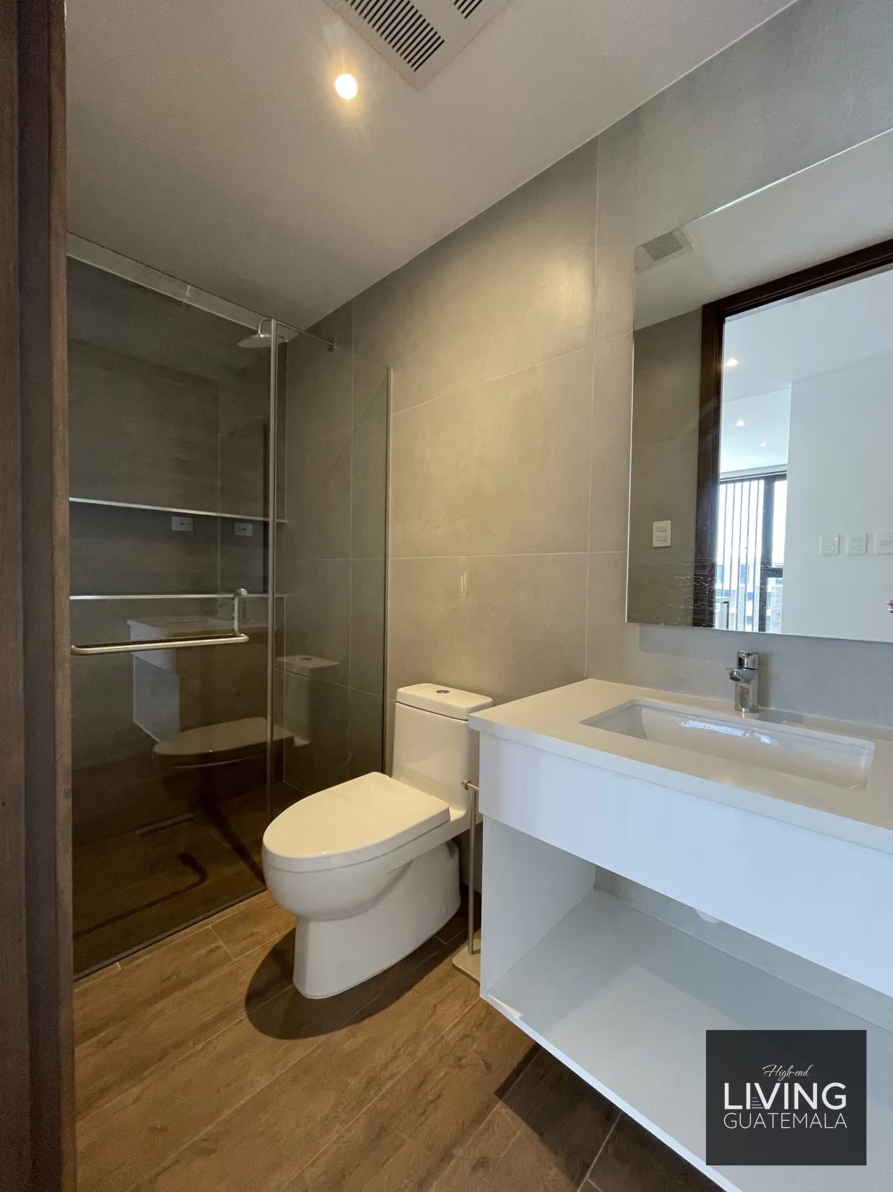 Apartamento en Renta a ESTRENAR, GAURA — Apartamento en Alquiler en Gaura, Zona 15, Guatemala, Ciudad — foto 7 de 10