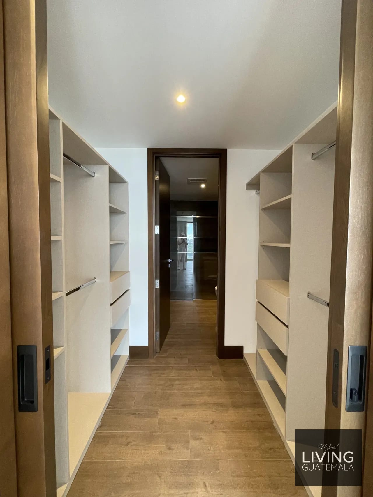 Apartamento en Renta a ESTRENAR, GAURA — Apartamento en Alquiler en Gaura, Zona 15, Guatemala, Ciudad — foto 6 de 10