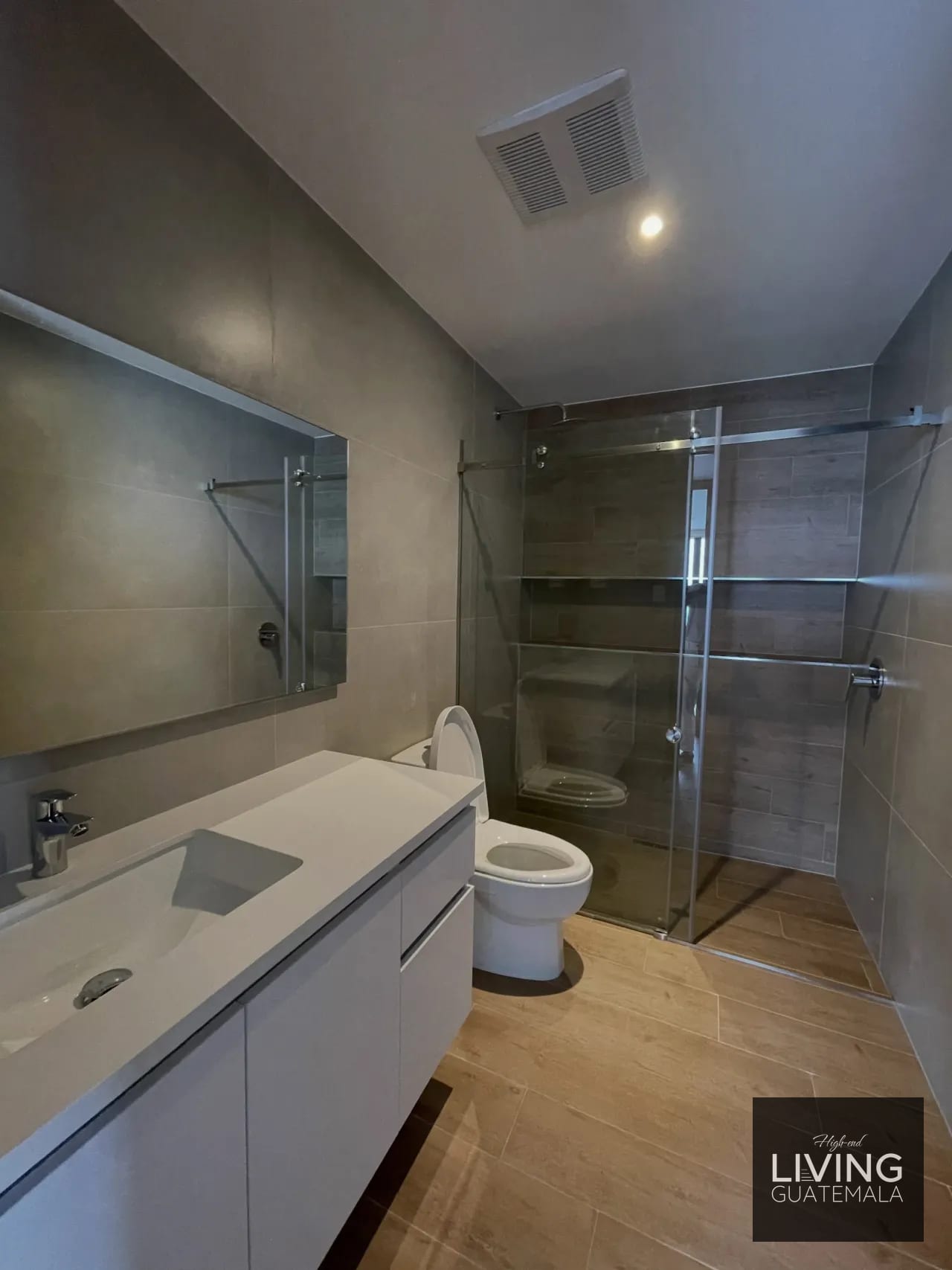 Renta de Apartamento en Gaura Z15 — Apartamento en Alquiler en Gaura, Zona 15, Guatemala, Ciudad — foto 9 de 10