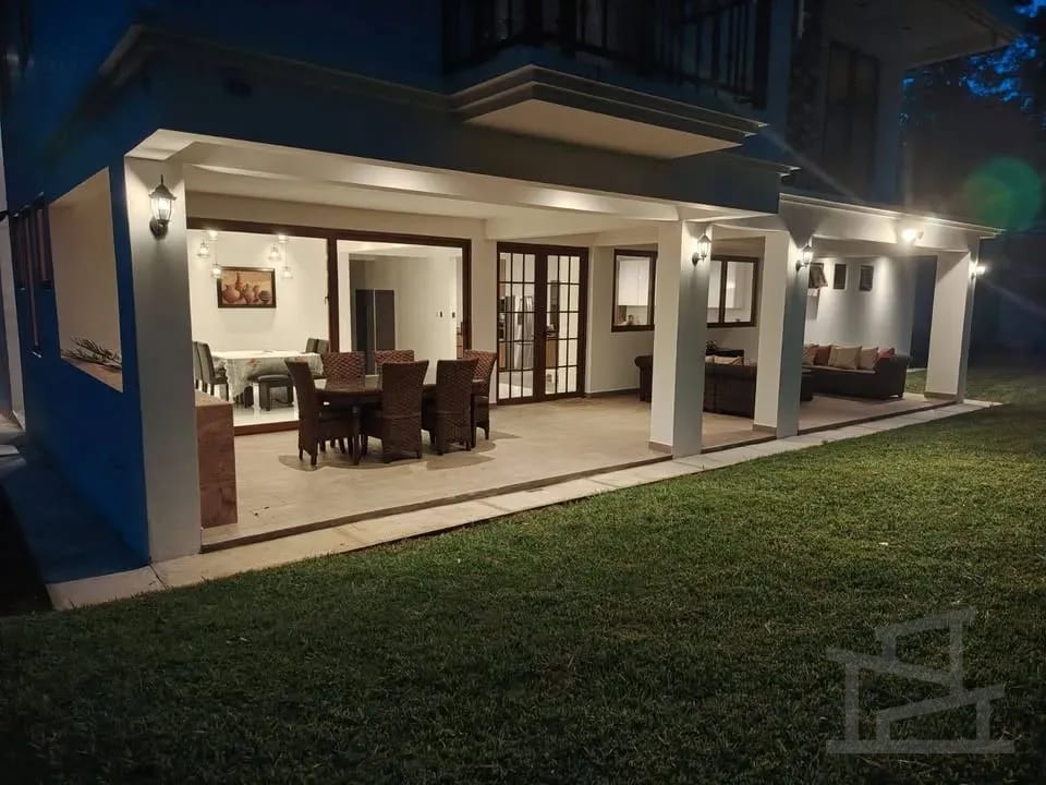 ¡casa Grande en Venta Adentro de Club de Golf Hacienda Nueva! 🏠 — Casa en Venta en San José Pinula, Guatemala, Ciudad — foto 9 de 11