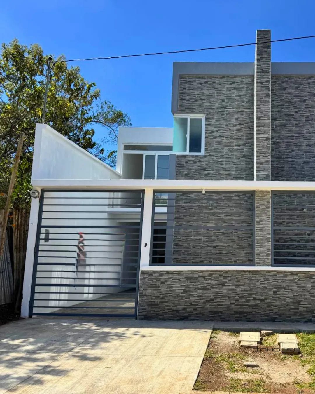 CASA EN VENTA EN ZONA 16 PARA ESTRENA — Casa en Venta en Hacienda Real, Zona 16, Guatemala, Ciudad — foto 1 de 12