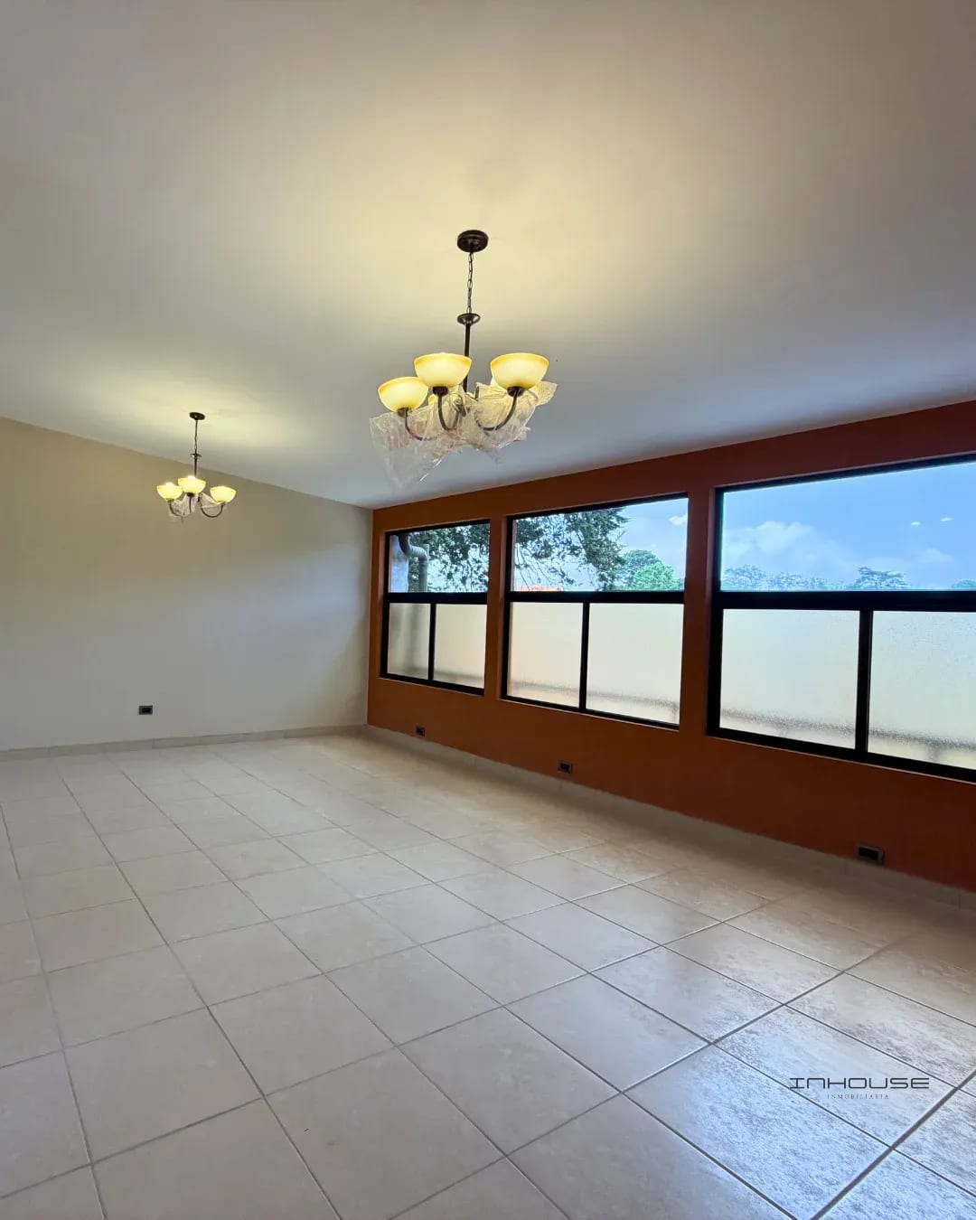APARTAMENTO EN RENTA MUXBAL CON TERRAZA — Apartamento en Alquiler en Muxbal, Guatemala, Ciudad — foto 1 de 11