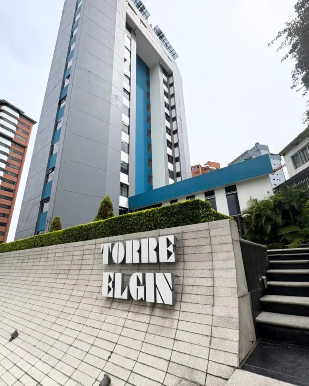 OFICINA EN RENTA ZONA 4 TORRE ELGIN — Oficina en Alquiler en Zona 4, Guatemala, Ciudad — foto 1 de 10
