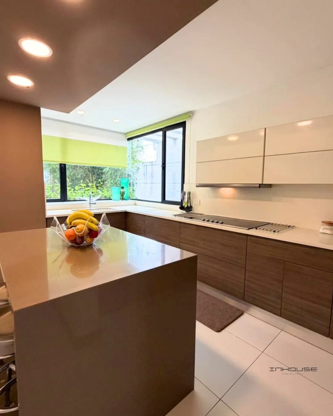 CASA EN VENTA EN ZONA 15 VH1 CON PISCINA — Casa en Venta en Vista Hermosa I, Zona 15, Guatemala, Ciudad — foto 2 de 12