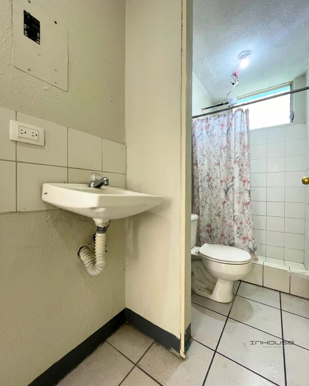 CASA EN VENTA EN VILLA NUEVA DE UN NIVEL NACIONES UNIDAS — Casa en Venta en Naciones Unidas, Villa Nueva, Guatemala, Ciudad — foto 7 de 11