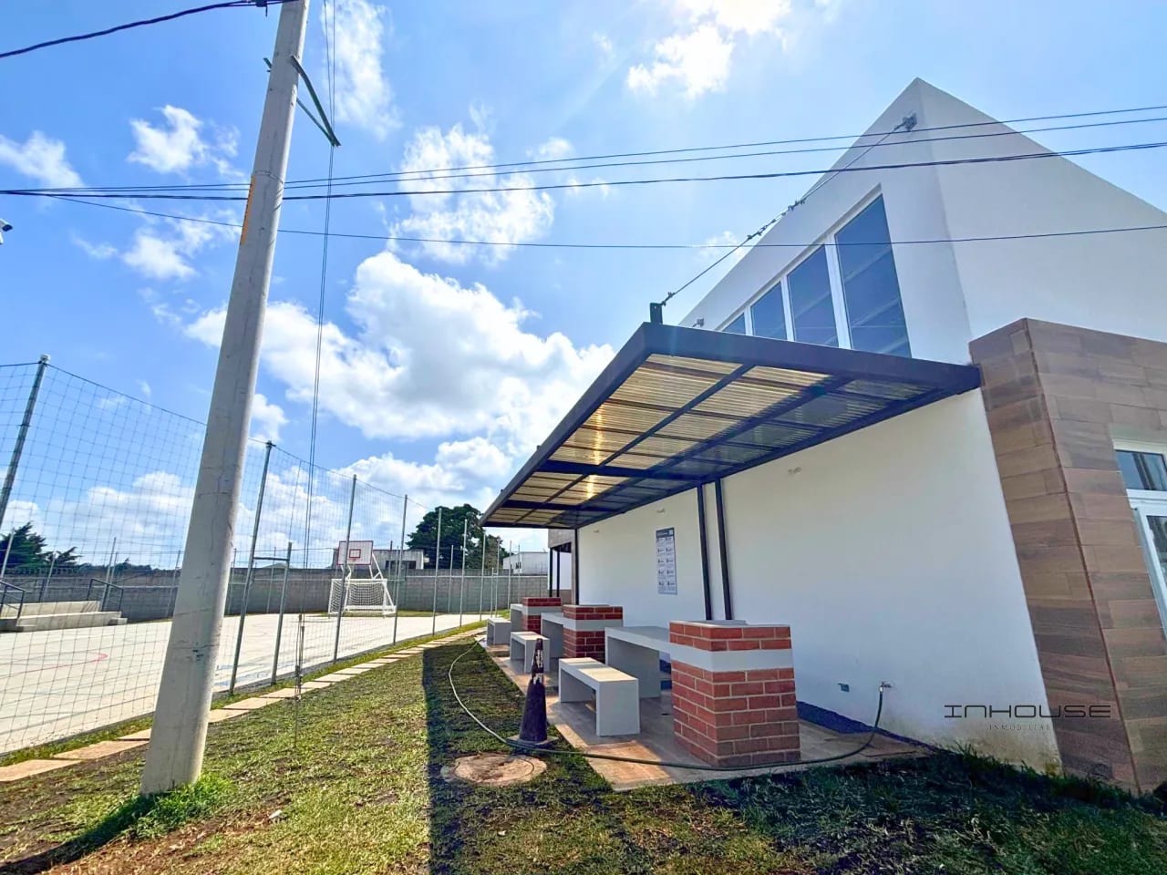 CASA EN RENTA CAES KM 16.5 SECOYA DE ARRAZOLA — Casa en Alquiler en Carretera a El Salvador, Guatemala, Ciudad — foto 6 de 7