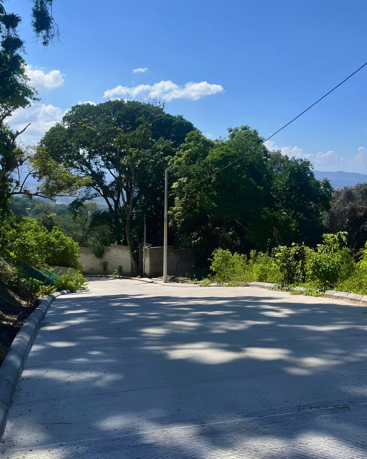 TERRENO EN VENTA EN CARRETERA -DOBLE ACCESO EN SANTA ROSALIA - — Terreno en Venta en Santa Rosalia La Laguna, Carretera a El Salvador, Guatemala, Ciudad — foto 9 de 10