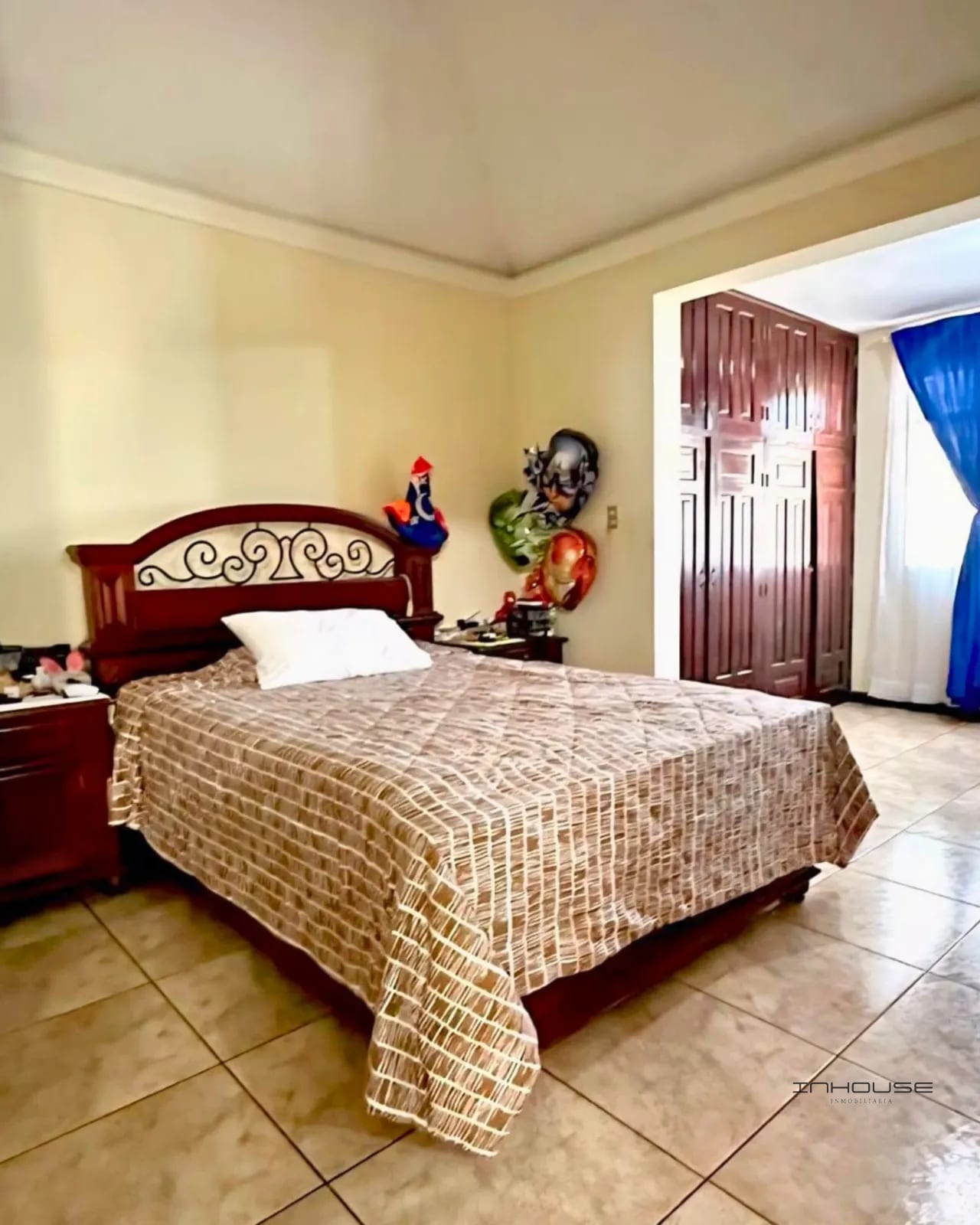 CASA EN VENTA EN SAN CRISTOBAL SECTOR B 3 — Casa en Venta en Zona 8 Mixco, Guatemala, Ciudad — foto 3 de 10