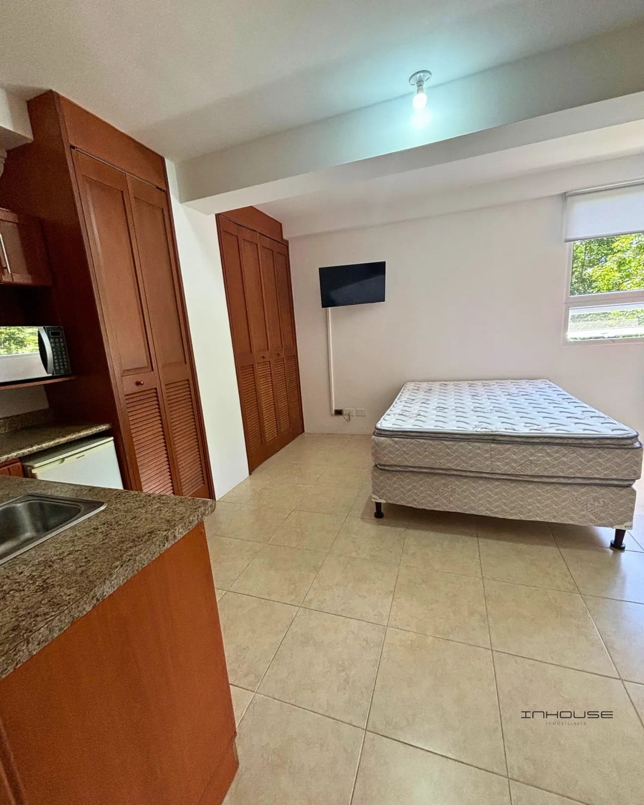 APARTAMENTO EN RENTA ZONA 16, LA MONTAÑA - TIPO ESTUDIO — Apartamento en Alquiler en La Montaña, Zona 16, Guatemala, Ciudad — foto 4 de 6