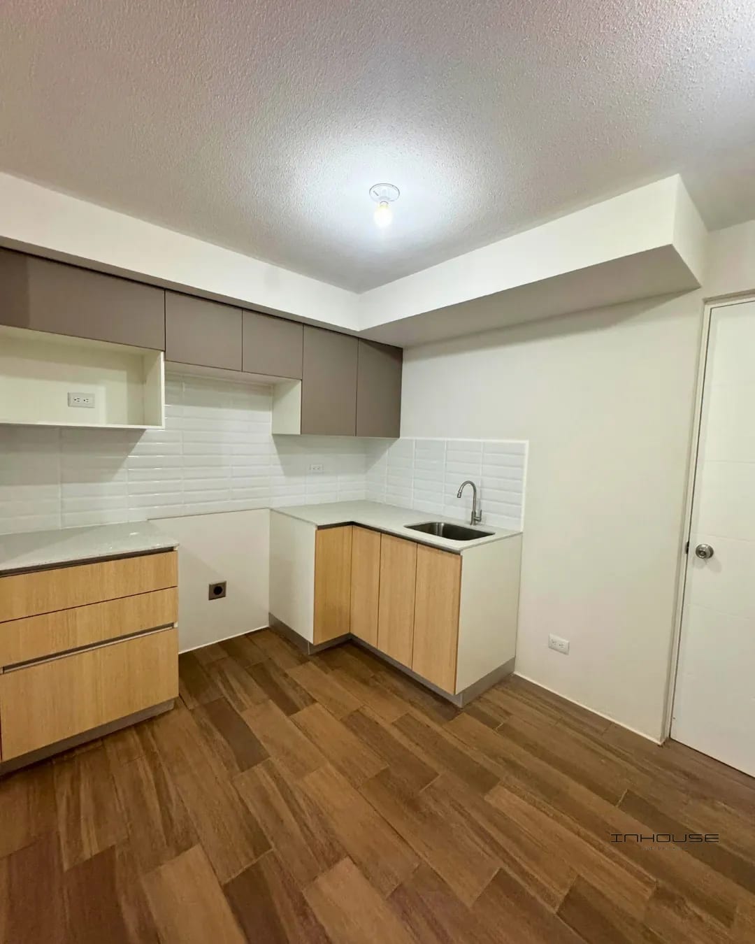 APARTAMENTO EN VENTA ZONA 16 -LARES- EN PRIMER NIVEL CON JARDIN — Apartamento en Venta en Zona 16, Guatemala, Ciudad — foto 10 de 10