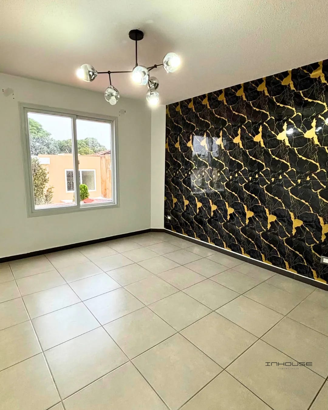 CASA EN VENTA CAES KM 19 -CUMBRES DE LA ARBOLEDA - — Casa en Venta en Carretera a El Salvador, Guatemala, Ciudad — foto 4 de 11