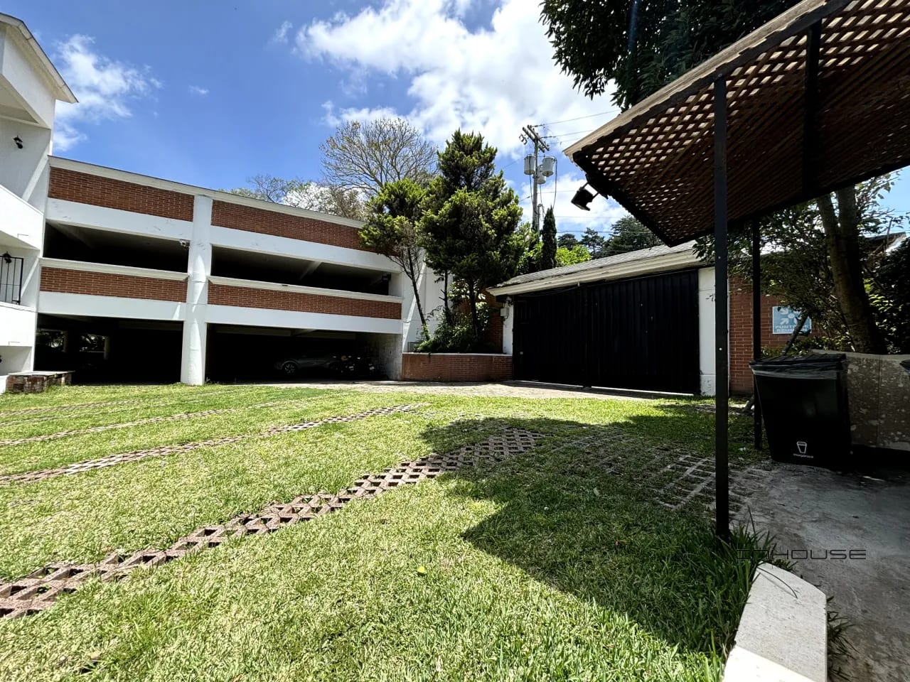 Apartamento en Renta Zona 16, la Montaña - Tipo Estudio — Apartamento en Alquiler en La Montaña, Zona 16, Guatemala, Ciudad — foto 8 de 8