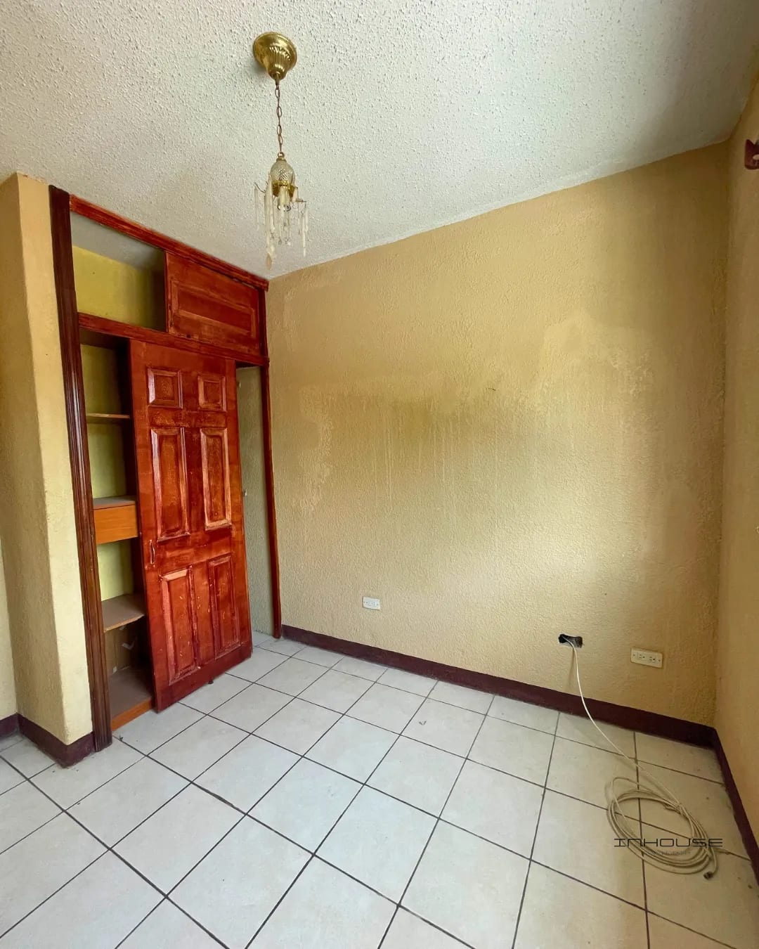 CASA EN RENTA EN SAN CRISTOBAL JACARANDAS — Apartamento en Alquiler en Zona 8 Mixco, Guatemala, Ciudad — foto 4 de 10