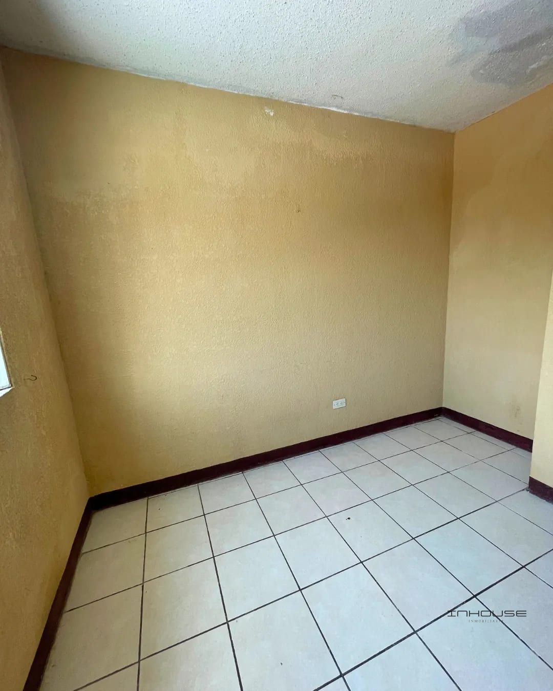 CASA EN RENTA EN SAN CRISTOBAL JACARANDAS — Apartamento en Alquiler en Zona 8 Mixco, Guatemala, Ciudad — foto 5 de 10
