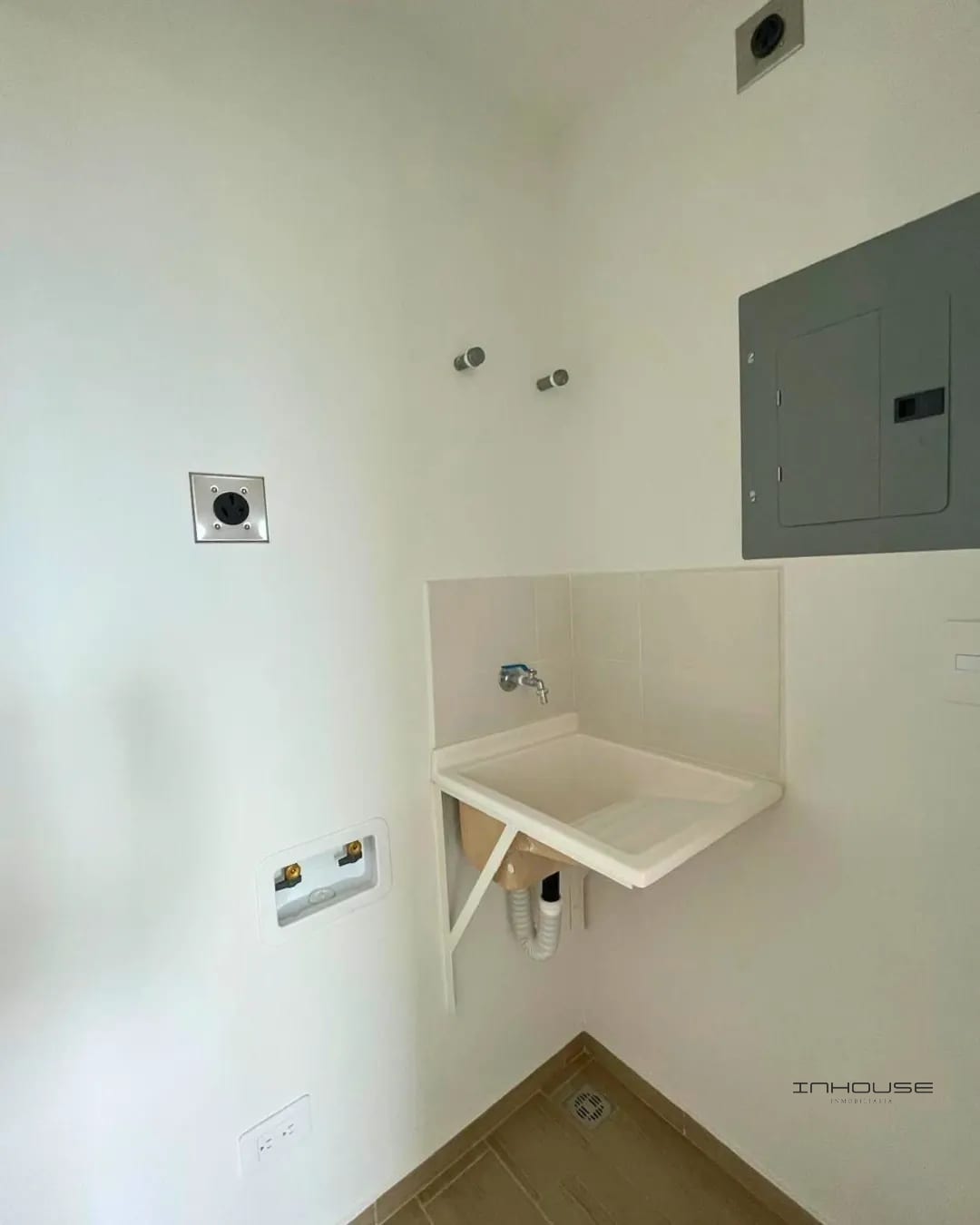 APARTAMENTO EN RENTA ZONA 12 PARA ESTRENAR EN NIVEL ALTO — Apartamento en Alquiler en Zona 12, Guatemala, Ciudad — foto 5 de 10