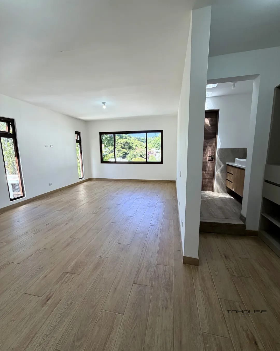 CASA EN VENTA CAES ARRAZOLA PARA ESTRENAR — Casa en Venta en Arrazola I, Carretera a El Salvador, Guatemala, Ciudad — foto 2 de 11