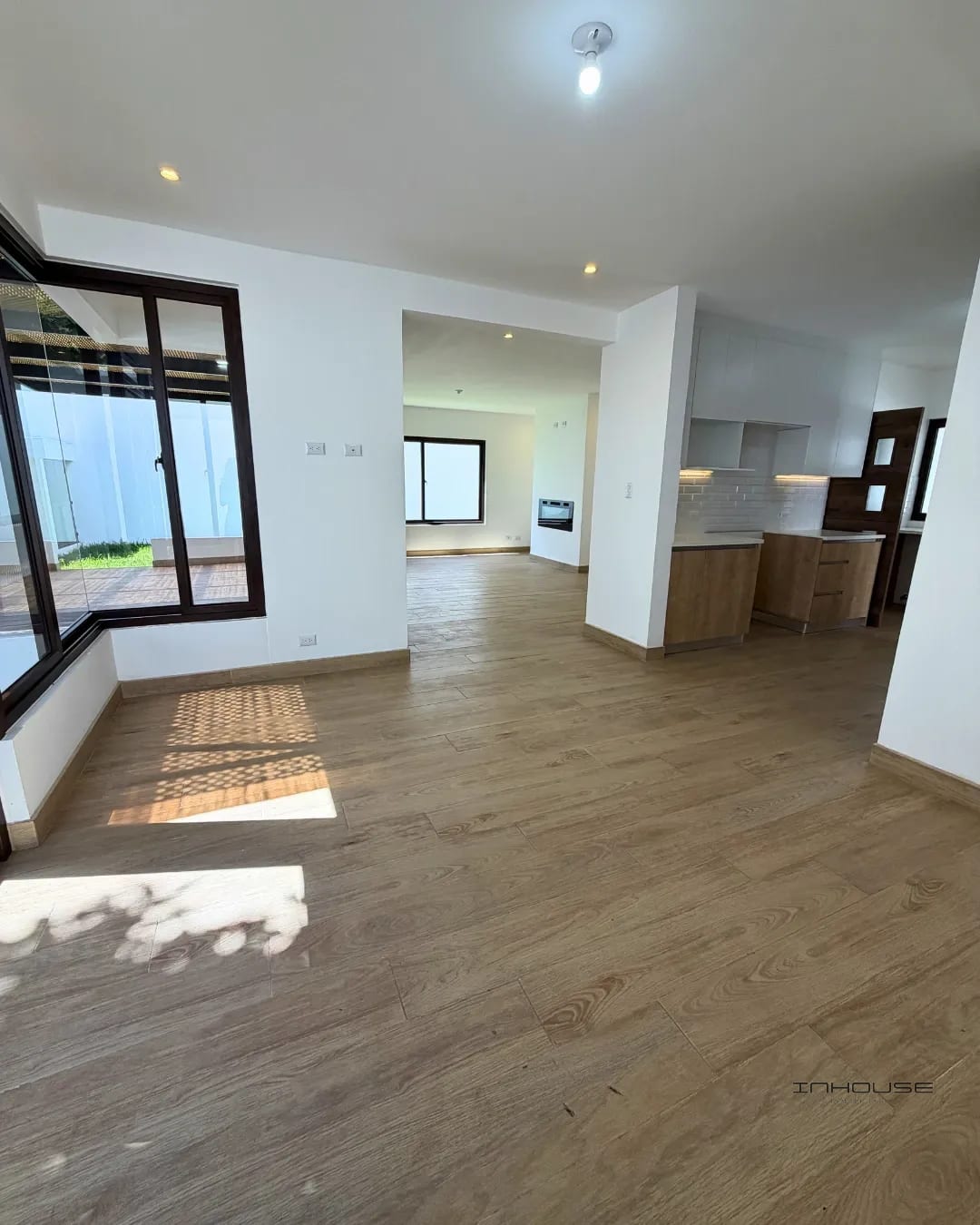 CASA EN VENTA CAES ARRAZOLA PARA ESTRENAR — Casa en Venta en Arrazola I, Carretera a El Salvador, Guatemala, Ciudad — foto 6 de 11