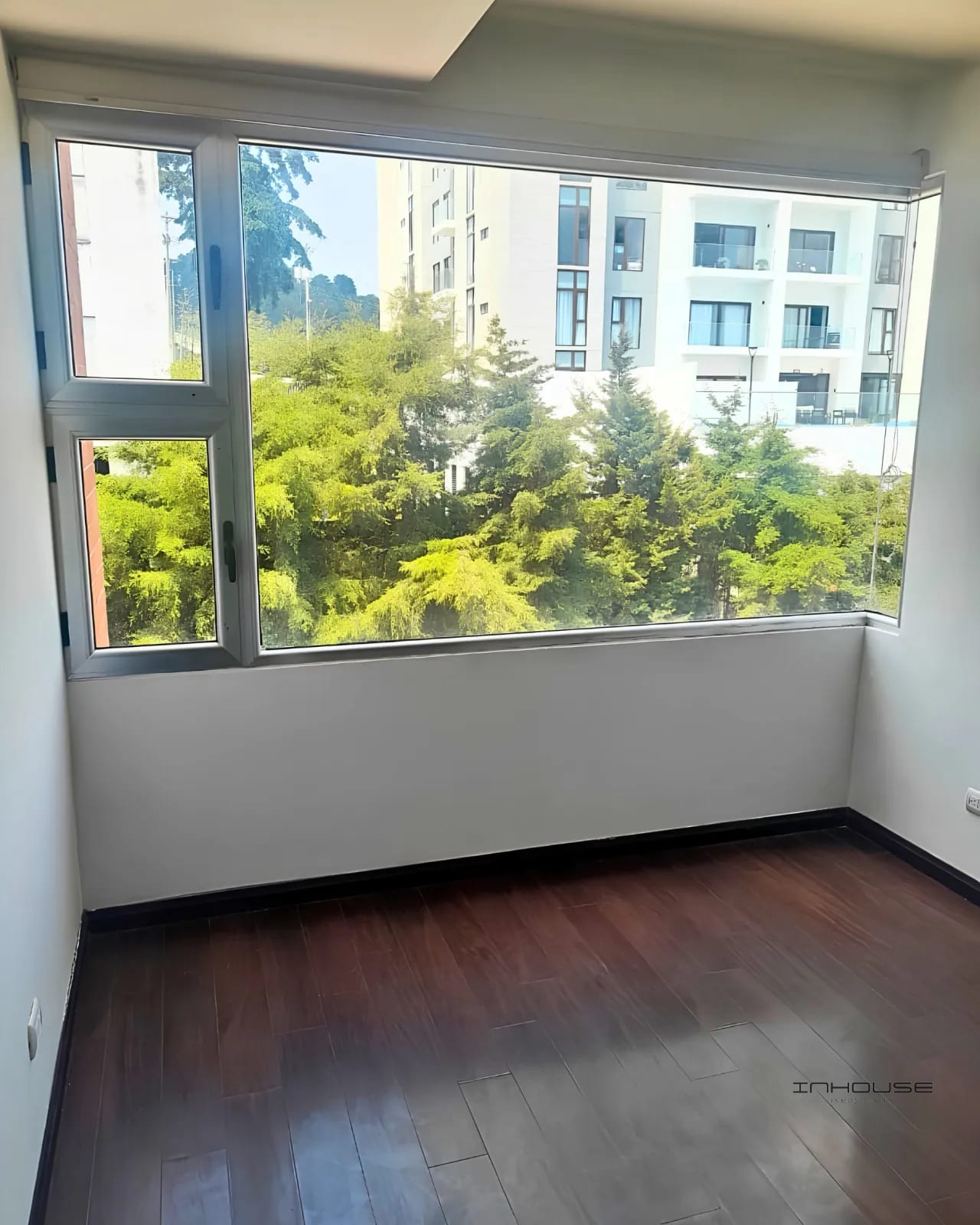 APARTAMENTO EN RENTA ZONA 16 (CALEDONIA) — Apartamento en Alquiler en Caledonia, Zona 16, Guatemala, Ciudad — foto 6 de 8