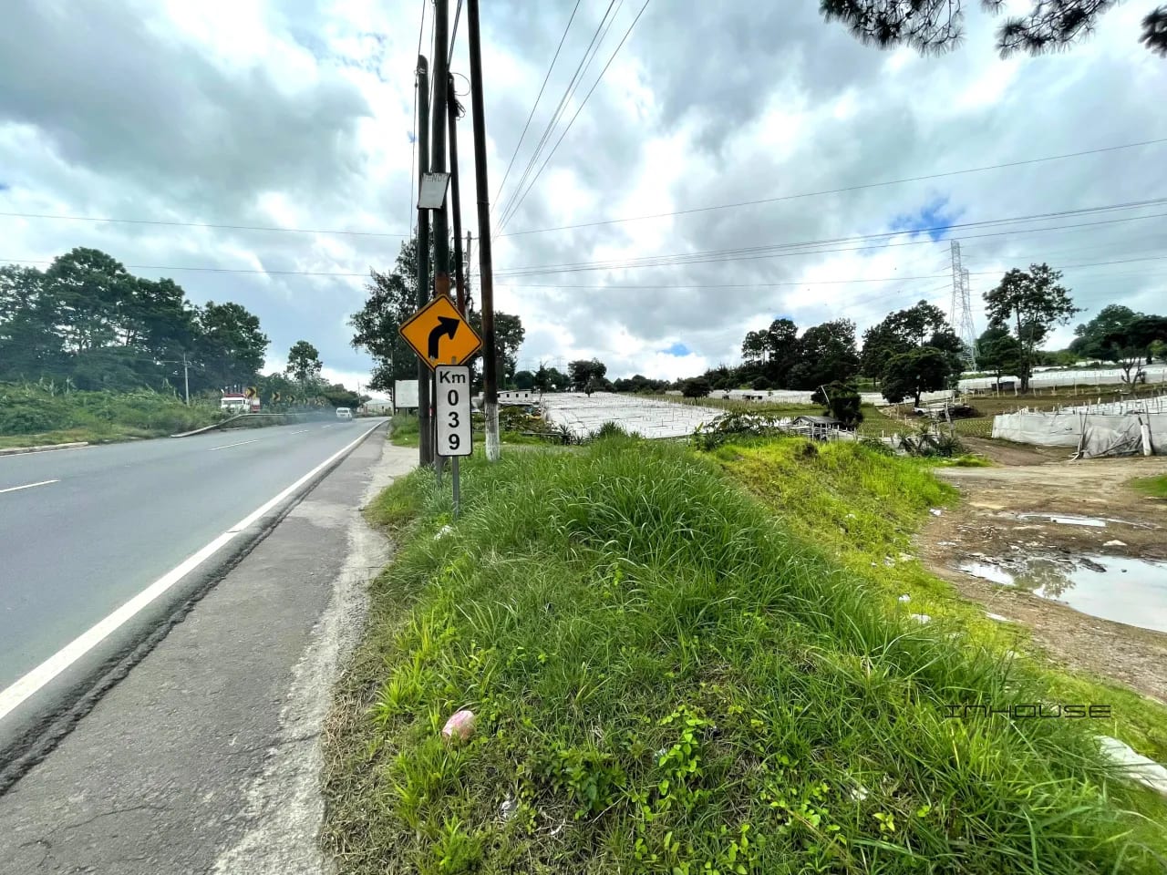 TERRENO EN RENTA KM 39 SOBRE CARRETERA A SUMPANGO — Oficina en Alquiler en Sumpango, Sacatepéquez — foto 4 de 12