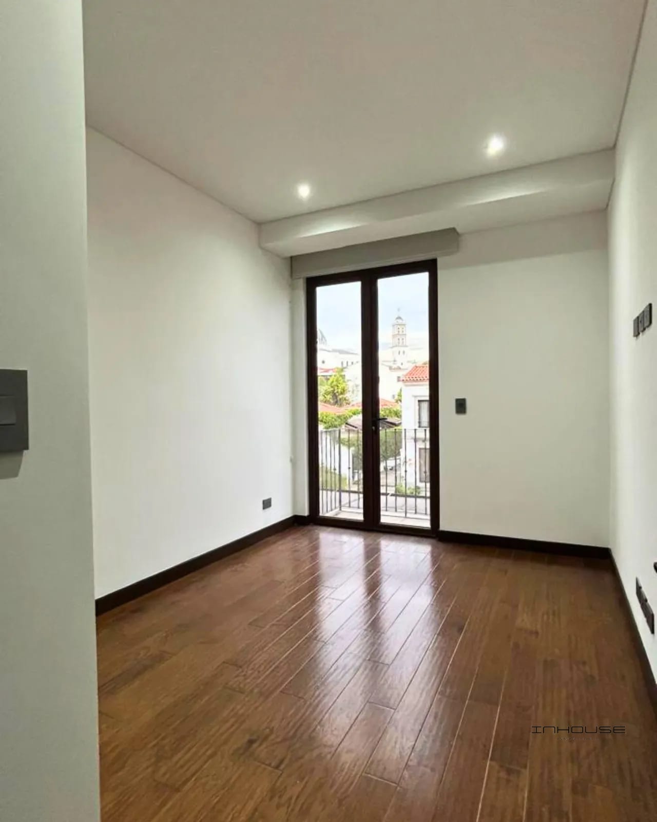 APARTAMENTO EN RENTA ZONA 16 MAGNOLIAS DE CAYALÁ — Apartamento en Alquiler en Ciudad Cayalá, Zona 16, Guatemala, Ciudad — foto 2 de 10