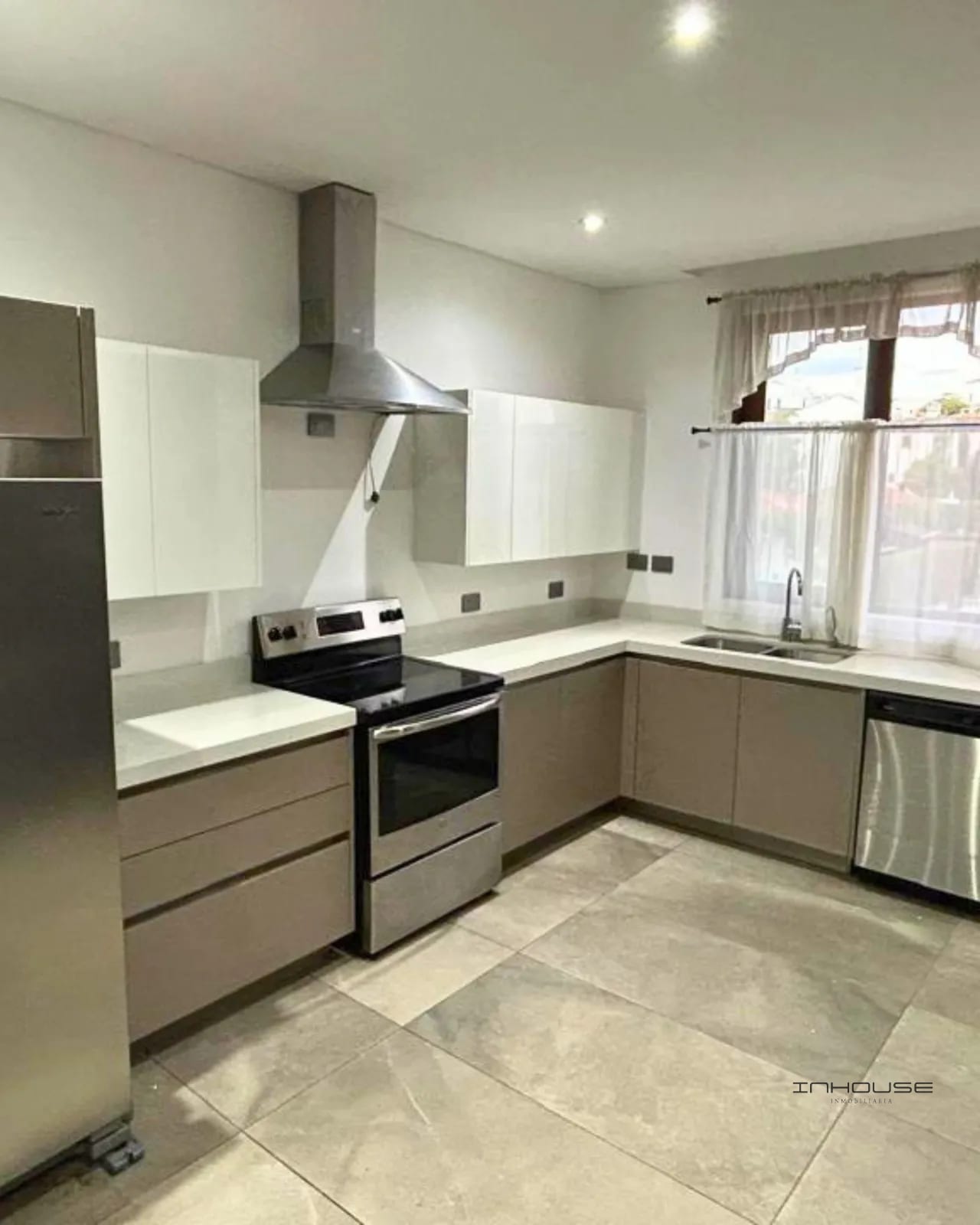 APARTAMENTO EN RENTA ZONA 16 MAGNOLIAS DE CAYALÁ — Apartamento en Alquiler en Ciudad Cayalá, Zona 16, Guatemala, Ciudad — foto 4 de 10