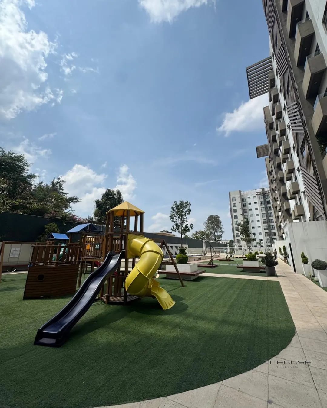 APARTAMENTO EN VENTA ZONA 7 EN PRIMER NIVEL CON PATIO — Apartamento en Venta en Di Fiori, Zona 7, Guatemala, Ciudad — foto 4 de 9