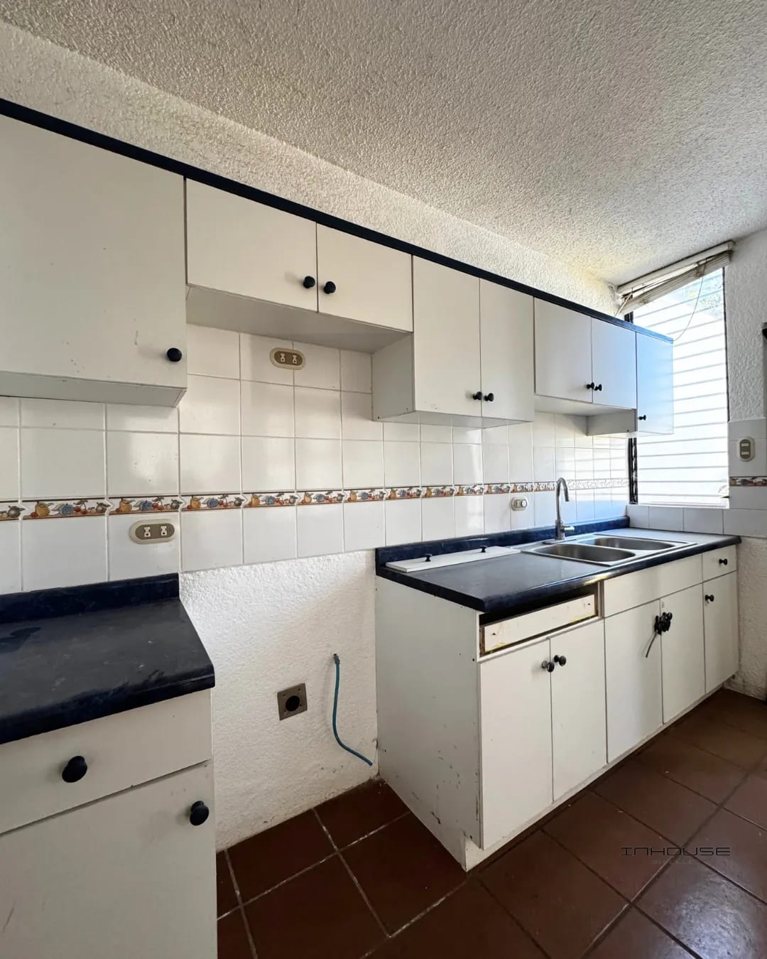 CASA EN VENTA EN SAN LUCAS — Casa en Venta en San Lucas Sacatepéquez, Sacatepéquez — foto 3 de 10