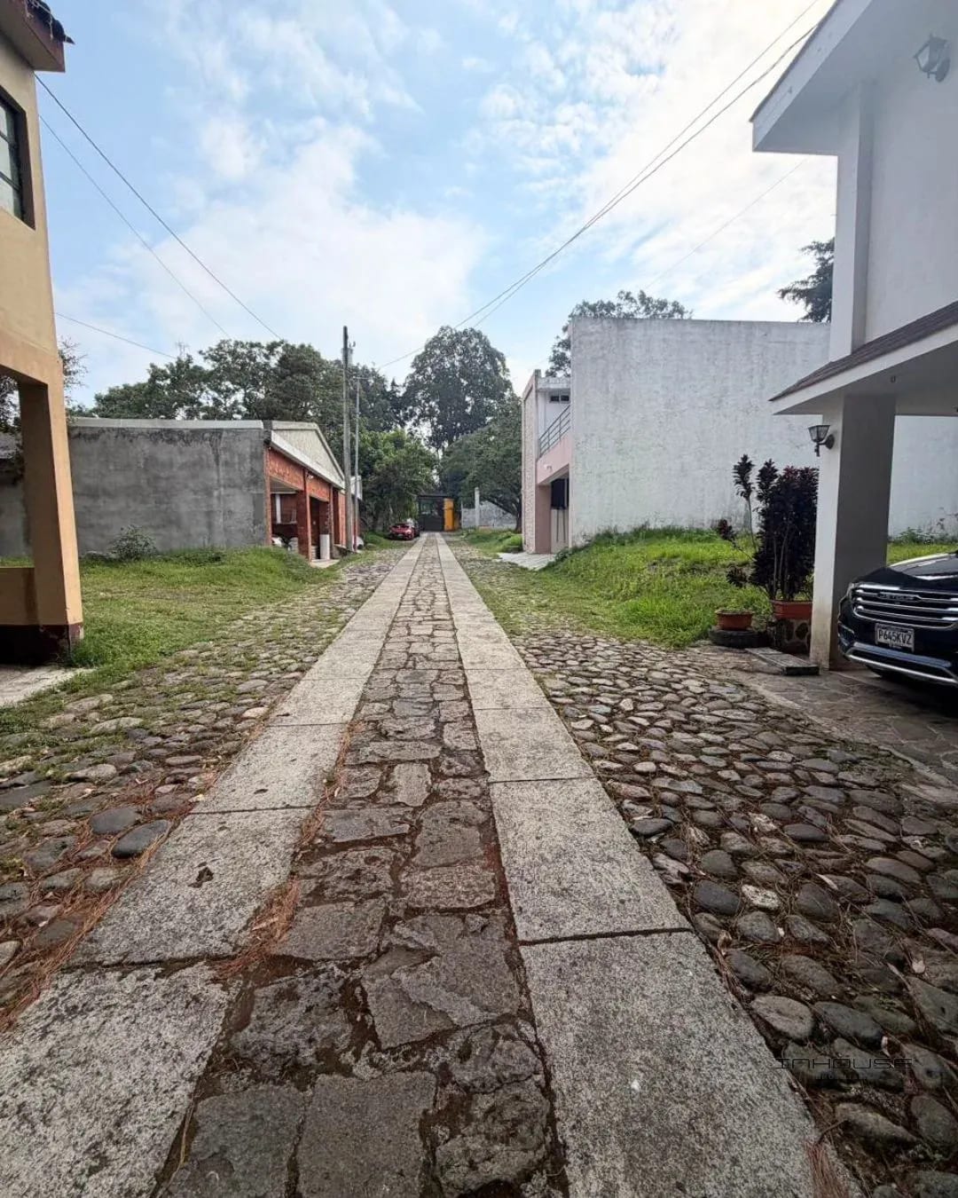 TERRENO EN VENTA DENTRO DE CONDOMINIO KM24.5 CAES, JOYA DE ORO — Terreno en Venta en Joya de Oro, Carretera a El Salvador, Guatemala, Ciudad — foto 2 de 9
