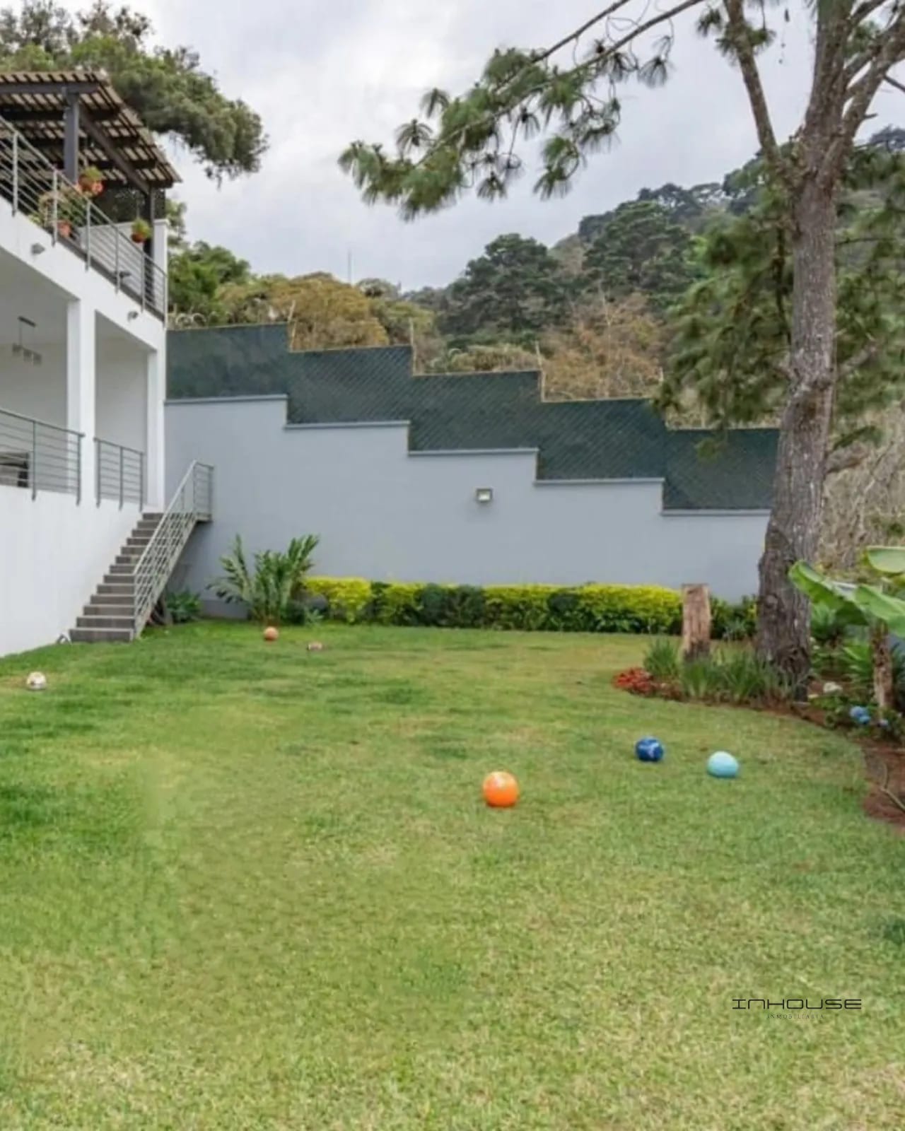 CASA EN VENTA EN ZONA 16 MODERNA, CUMBRES — Casa en Venta en Zona 16, Guatemala, Ciudad — foto 3 de 12