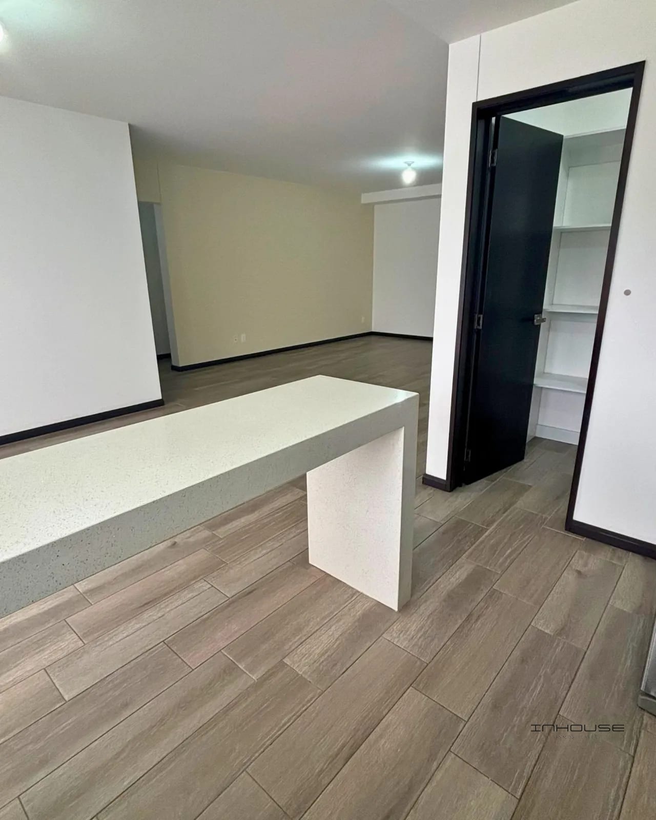 Apartamento en Venta Zona 14, Segheria — Apartamento en Venta en Segheria, Zona 14, Guatemala, Ciudad — foto 12 de 13