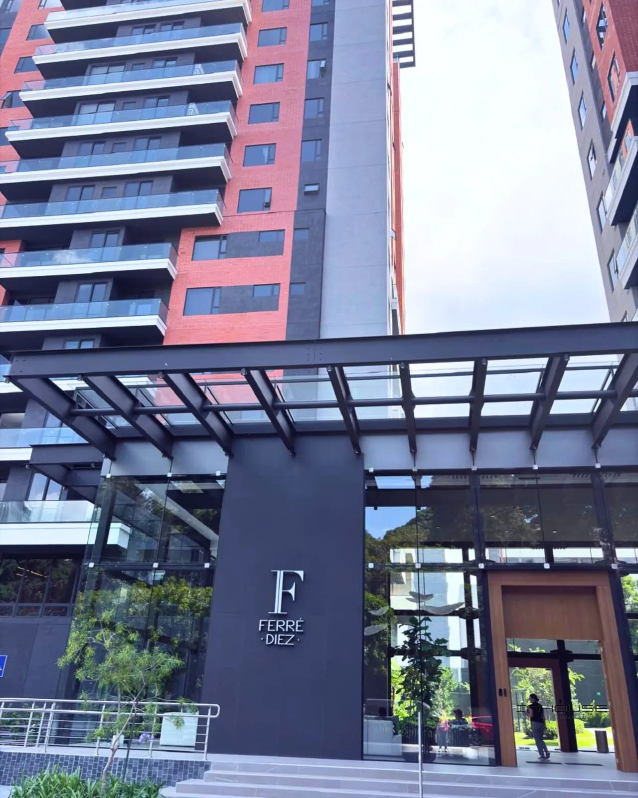 Apartamento en Renta Zona 10 para Estrenar — Apartamento en Alquiler en Ferré Diez, Zona 10, Guatemala, Ciudad — foto 8 de 12