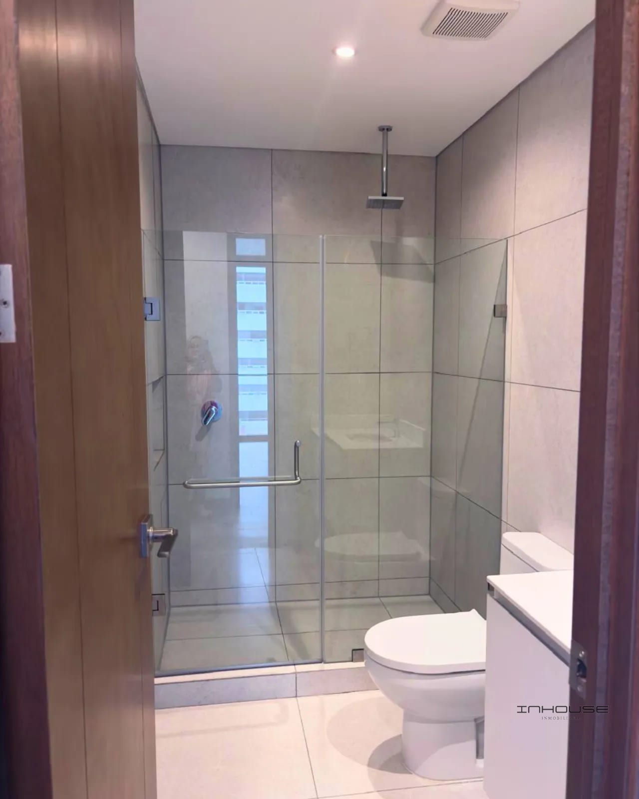 Apartamento en Renta Zona 10 para Estrenar — Apartamento en Alquiler en Ferré Diez, Zona 10, Guatemala, Ciudad — foto 12 de 12