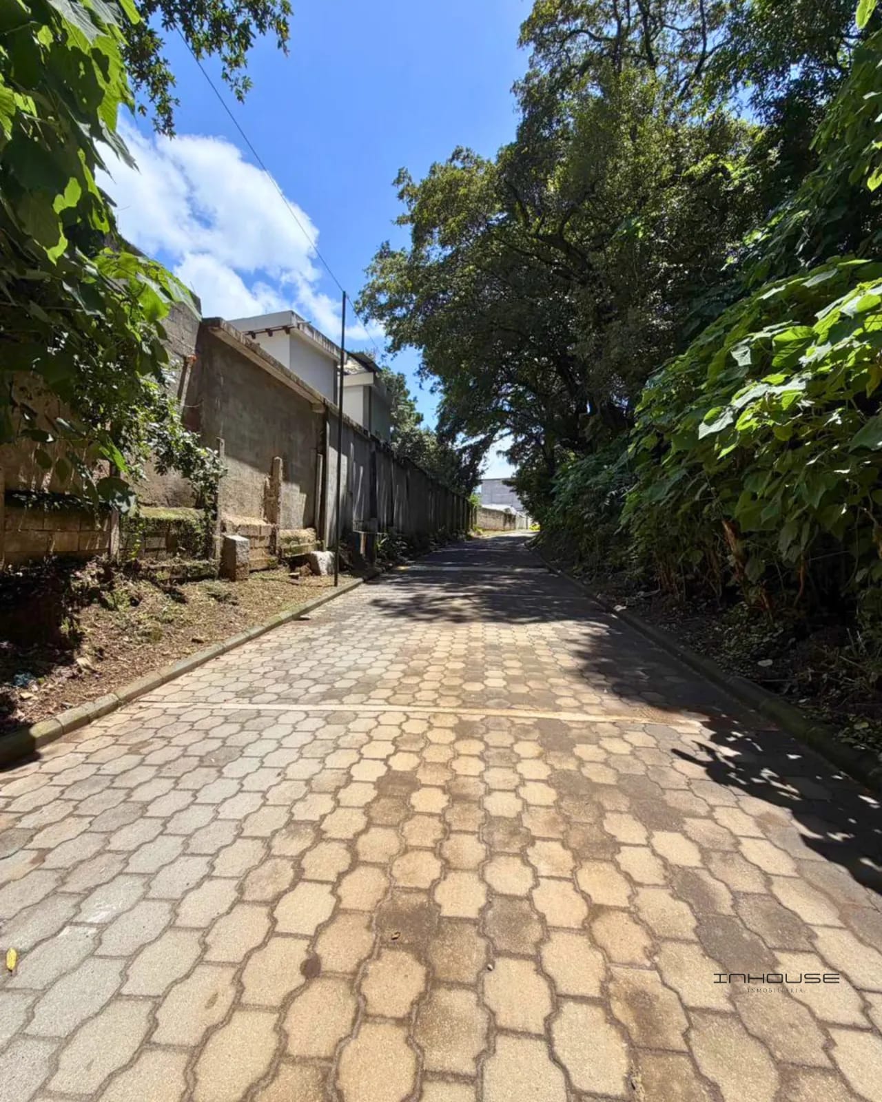 Terreno en Venta Carretera a San Lucas Sacatepequez — Terreno en Venta en San Lucas Sacatepéquez, Sacatepéquez — foto 6 de 9