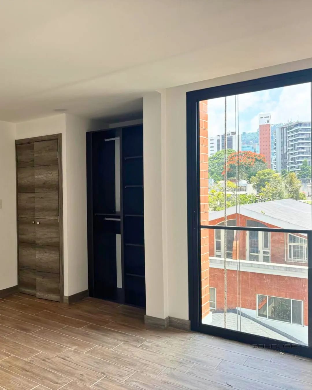 Apartamento en Venta Zona 15 Amueblado para Estrenar — Apartamento en Venta en Kiintea, Zona 15, Guatemala, Ciudad — foto 2 de 12