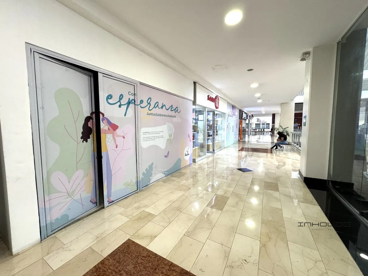 Local en Venta en Zona 10 Centro Comercial la Pradera — Local en Venta en Zona 10, Guatemala, Ciudad — foto 1 de 6