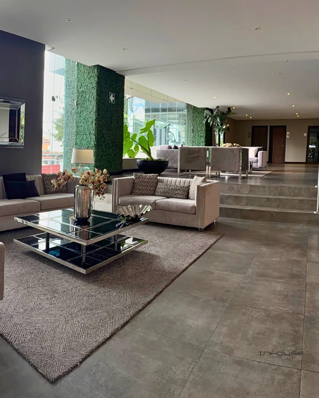 Apartamento en Venta en Zona 10 con Amplio Jardín — Apartamento en Venta en Marques de Oakland, Zona 10, Guatemala, Ciudad — foto 9 de 10