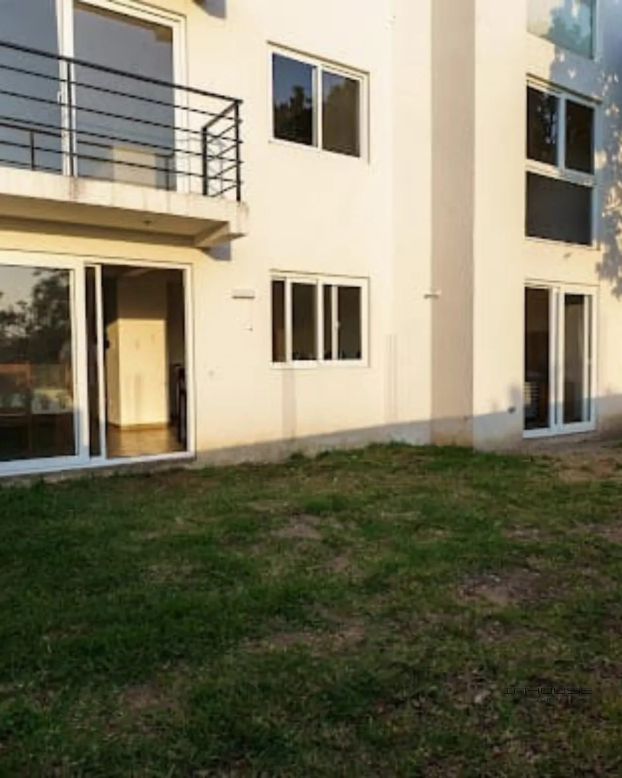 Apartamento en Venta Zona 16 con Jardin — Apartamento en Venta en Zona 16, Guatemala, Ciudad — foto 6 de 12