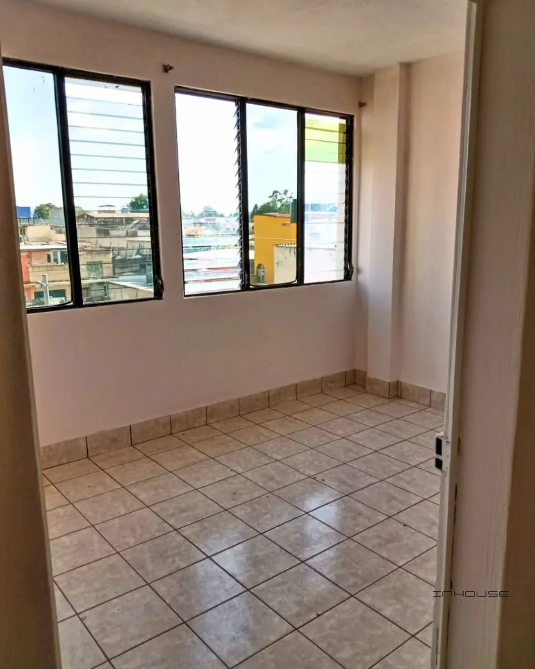 Edificio en Venta en Zona 5 Jardines de la Asunción — Edificio en Venta en Jardines de La Asunción, Zona 5, Guatemala, Ciudad — foto 5 de 10
