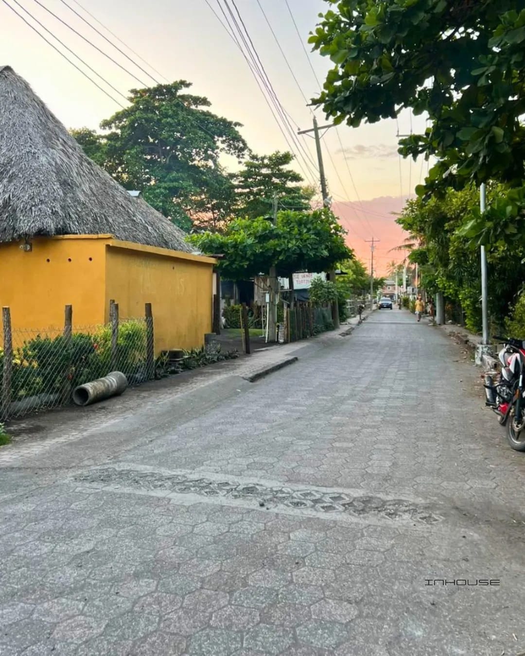 Terreno en Venta en Monterrico a Pocos Metros de la Playa — Terreno en Venta en Monterrico, Santa Rosa — foto 5 de 10