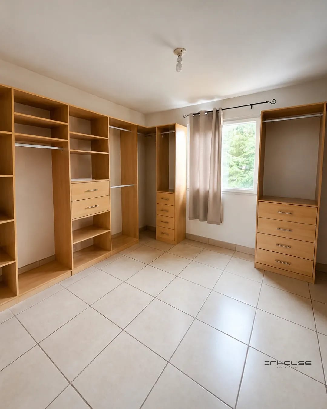 Apartamento en Venta Zona 16 Portal de San Isidro — Apartamento en Venta en Portal de San Isidro III, Zona 16, Guatemala, Ciudad — foto 10 de 10