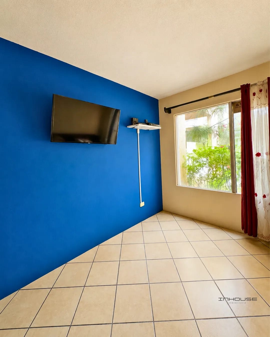 Casa en Venta en Zona 11 de Mixco Dentro de Garita — Casa en Venta en Zona 11 Mixco, Guatemala, Ciudad — foto 5 de 10