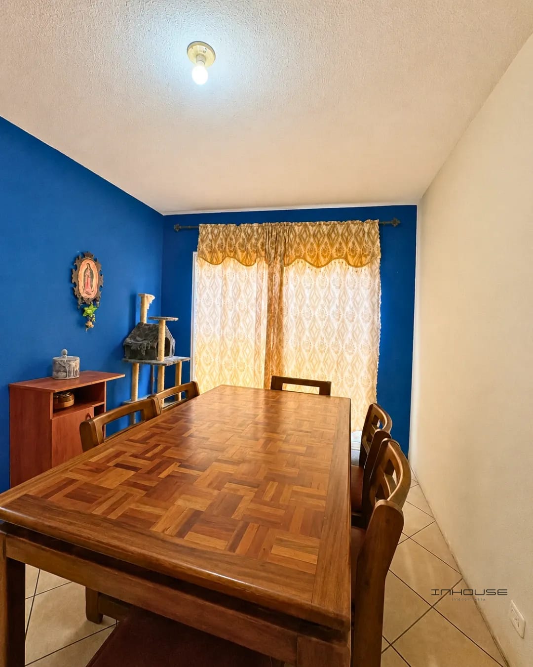 Casa en Venta en Zona 11 de Mixco Dentro de Garita — Casa en Venta en Zona 11 Mixco, Guatemala, Ciudad — foto 7 de 10