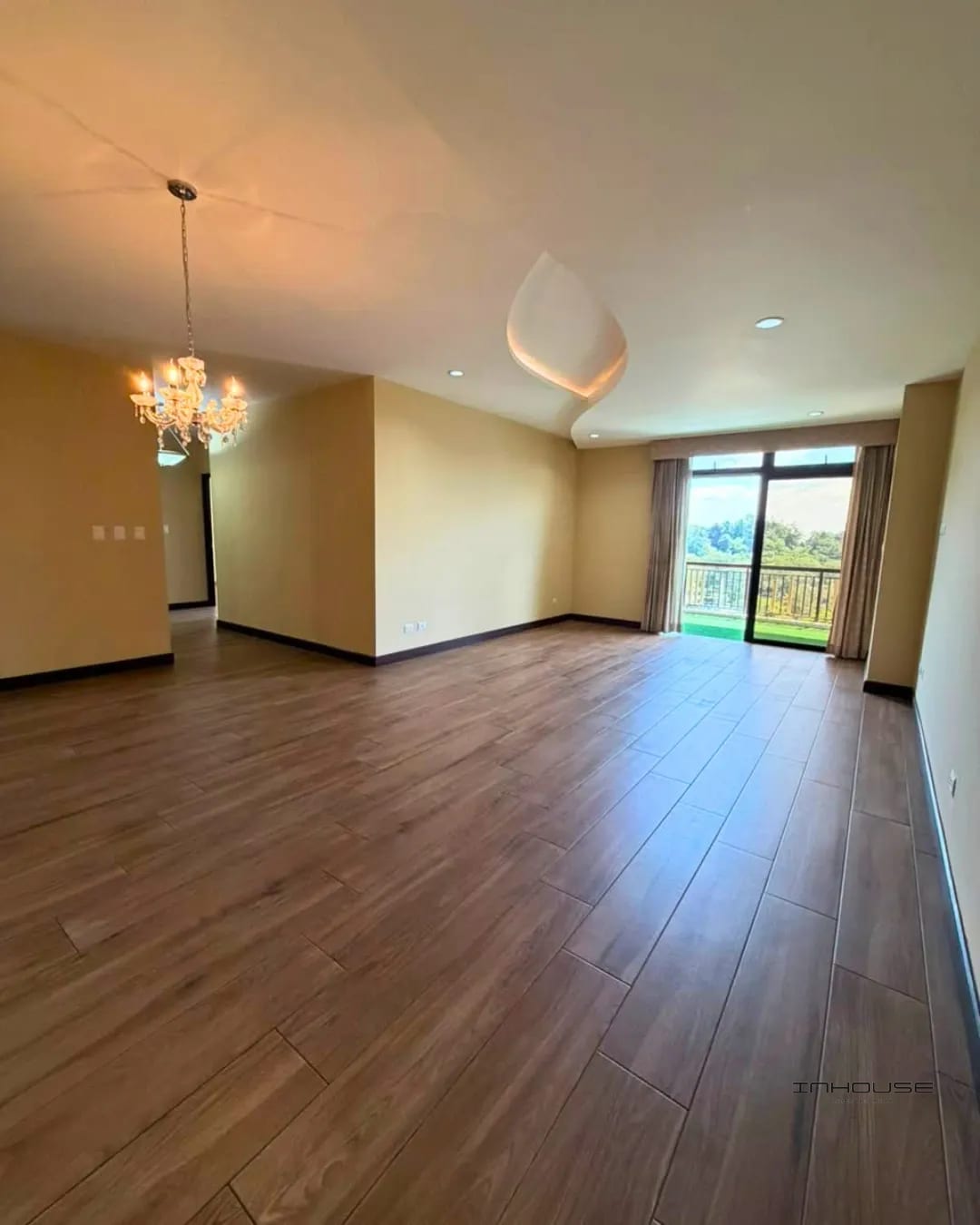 Apartamento en Renta Muxbal KM 8.9 con Balcon — Apartamento en Alquiler en Cupertino Muxbal, Muxbal, Guatemala, Ciudad — foto 2 de 10