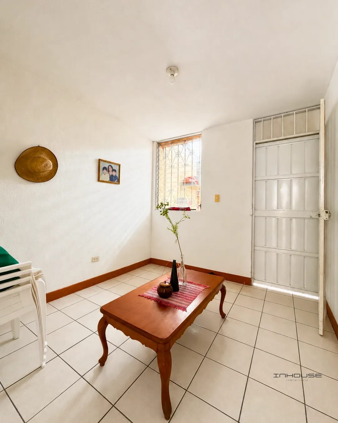 Casa en Venta en Villa Canales Dentro de Garita — Casa en Venta en Villa Canales, Guatemala, Ciudad — foto 3 de 9