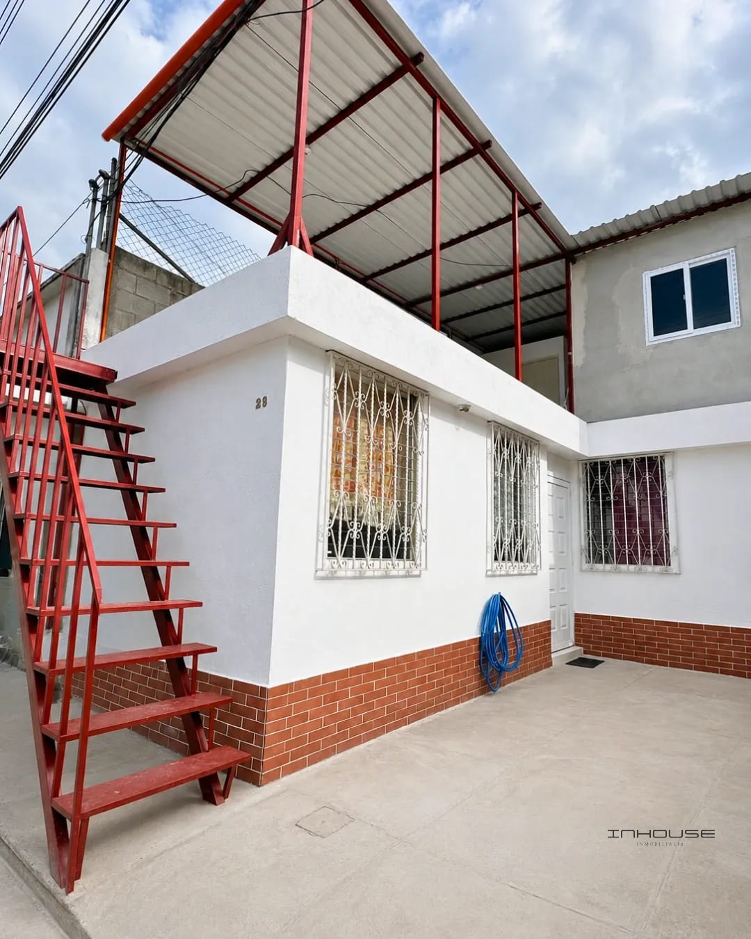 Casa en Venta en Villa Canales Dentro de Garita — Casa en Venta en Villa Canales, Guatemala, Ciudad — foto 1 de 9